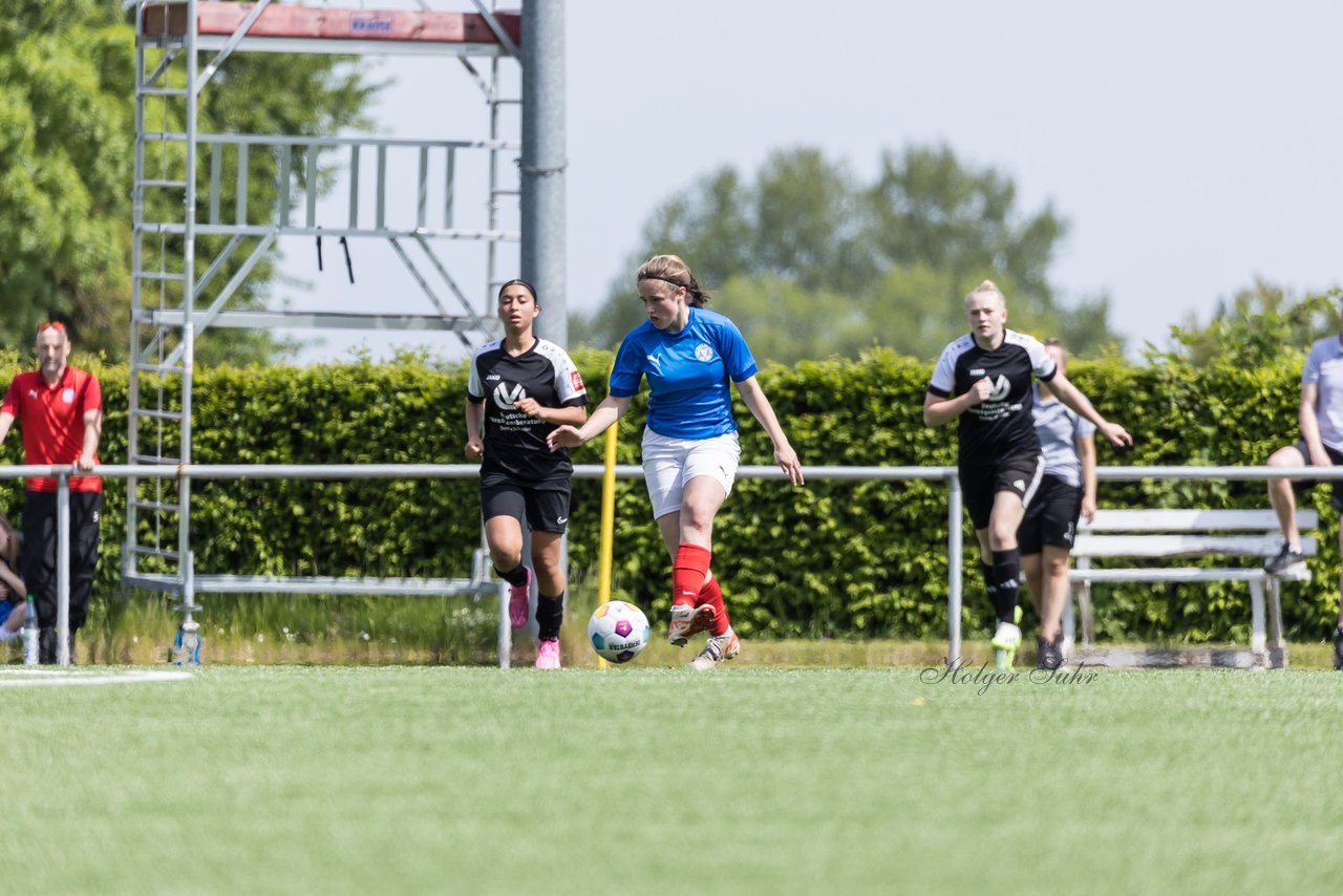 Bild 256 - wBJ SH-Pokalfinale  Holstein-Kiel - SV Viktoria : Ergebnis: 1:0